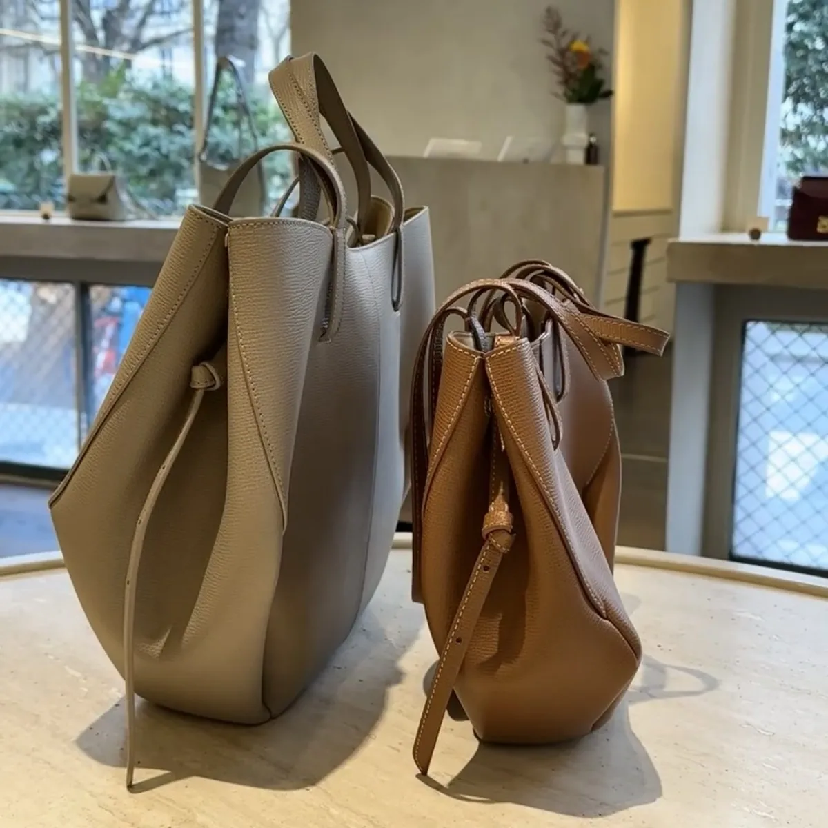 2024 Luxury Designer Shopping Tote Bags Women Cyme Handbags Large Capacity Genuine Leather Dumpling Bag Ladies