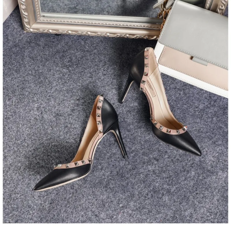 2023 Summer Lacquer Leather Riveted High Heel Shoes Design Sense Celebrity Single Shoe Thin Pumps French Pointed Sandals Female