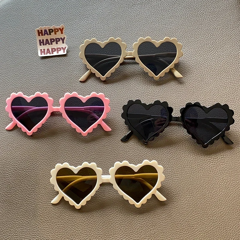 Children Classic Wave Heart UV400 Sunglasses Outdoor Girls Boys Vintage Colorful Protection
