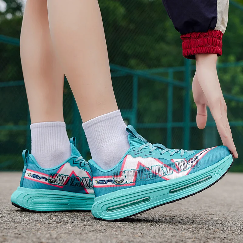 Men's Sneakers - Lightweight Low-Top Design, Cushioned Soles, Suitable for All Occasions, Ideal for Fitness, Jogging, Daily Commuting, and Casual Wear - Minimalist Sports Style (Unisex)