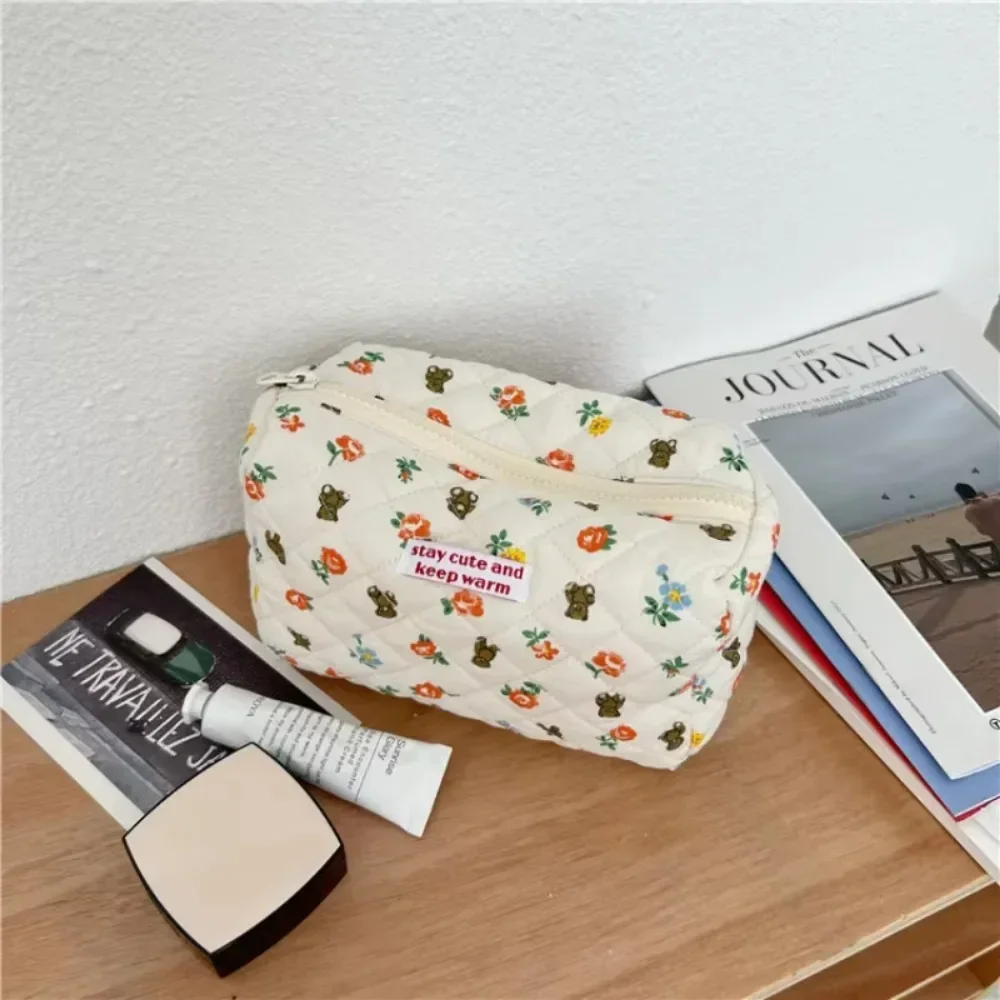 New Ins Bear Print Cosmetic Bag - Large Quilted Flower Makeup Pouch, Travel Toiletry Case with Zipper, Cute Necesser Organizer