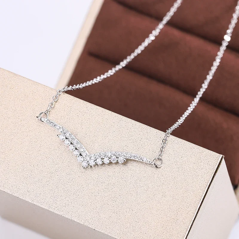 Women's Fashion V Pendant Clavicle Chain 925 Stamp Necklace Wedding Bridal Jewelry Pendant pendant necklace silver necklace