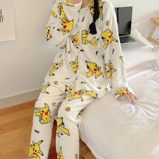 Salida Correctamente Familiar Pijamas de franela de Pikachu de dibujos animados de Pokemon para mujer,  cárdigan de lana de Coral, ropa para el hogar, regalo de Navidad para niñas  _ - AliExpress Mobile