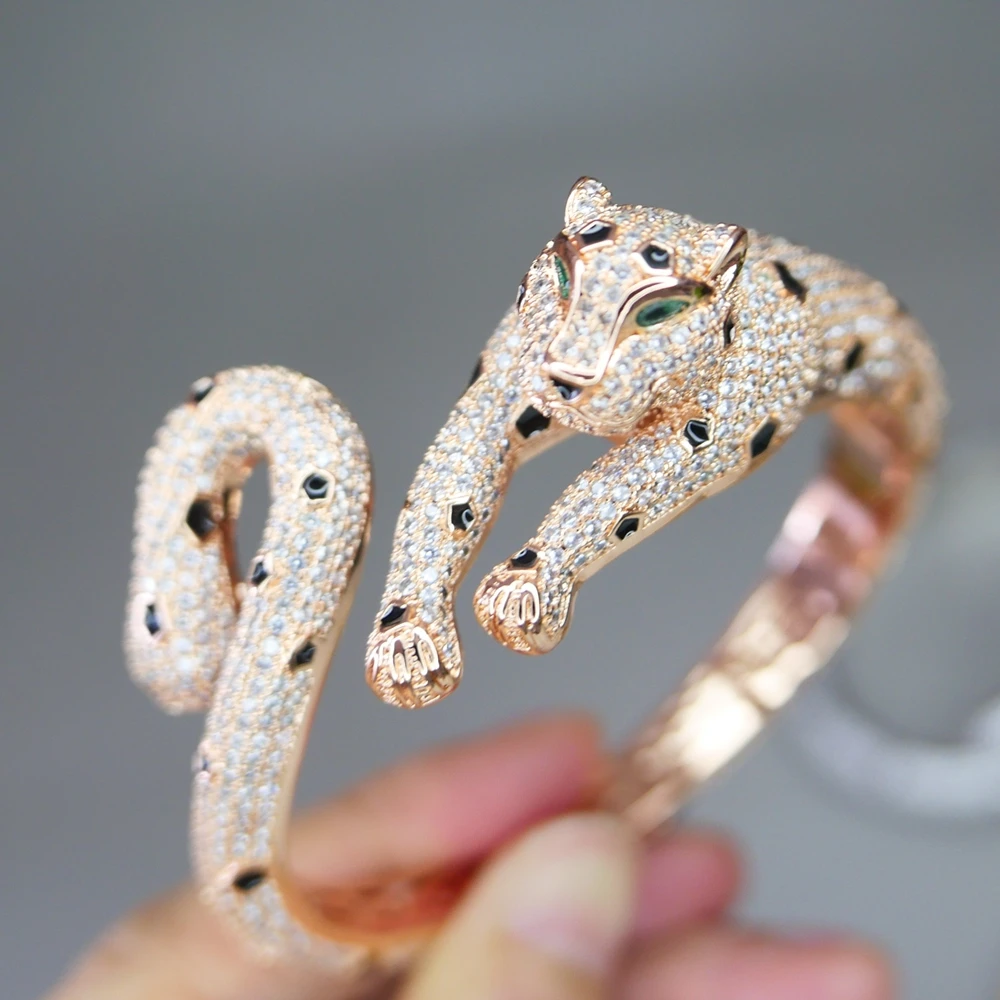 سوار الكفة بنمر الحيوانات للنساء ، بقعة سوداء ، سو...