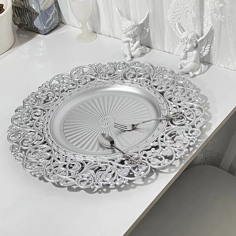 13inch Luxury Hollow Flower Tray Plastic Home Dining Plate Wedding Dessert Cake Tray Western Steak Kitchen Dish Charger 100pcs 4