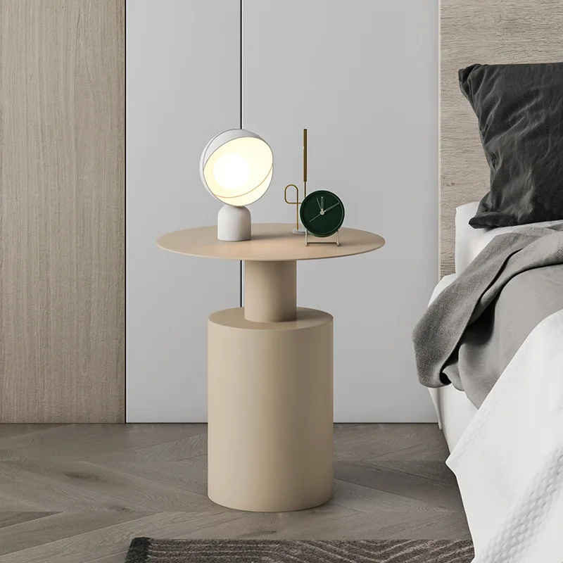 Nordic Style Bedside Table Modern Minimalist Bedroom Round Creative Bedside Table Light Luxury Iron Small Table Dropshipping