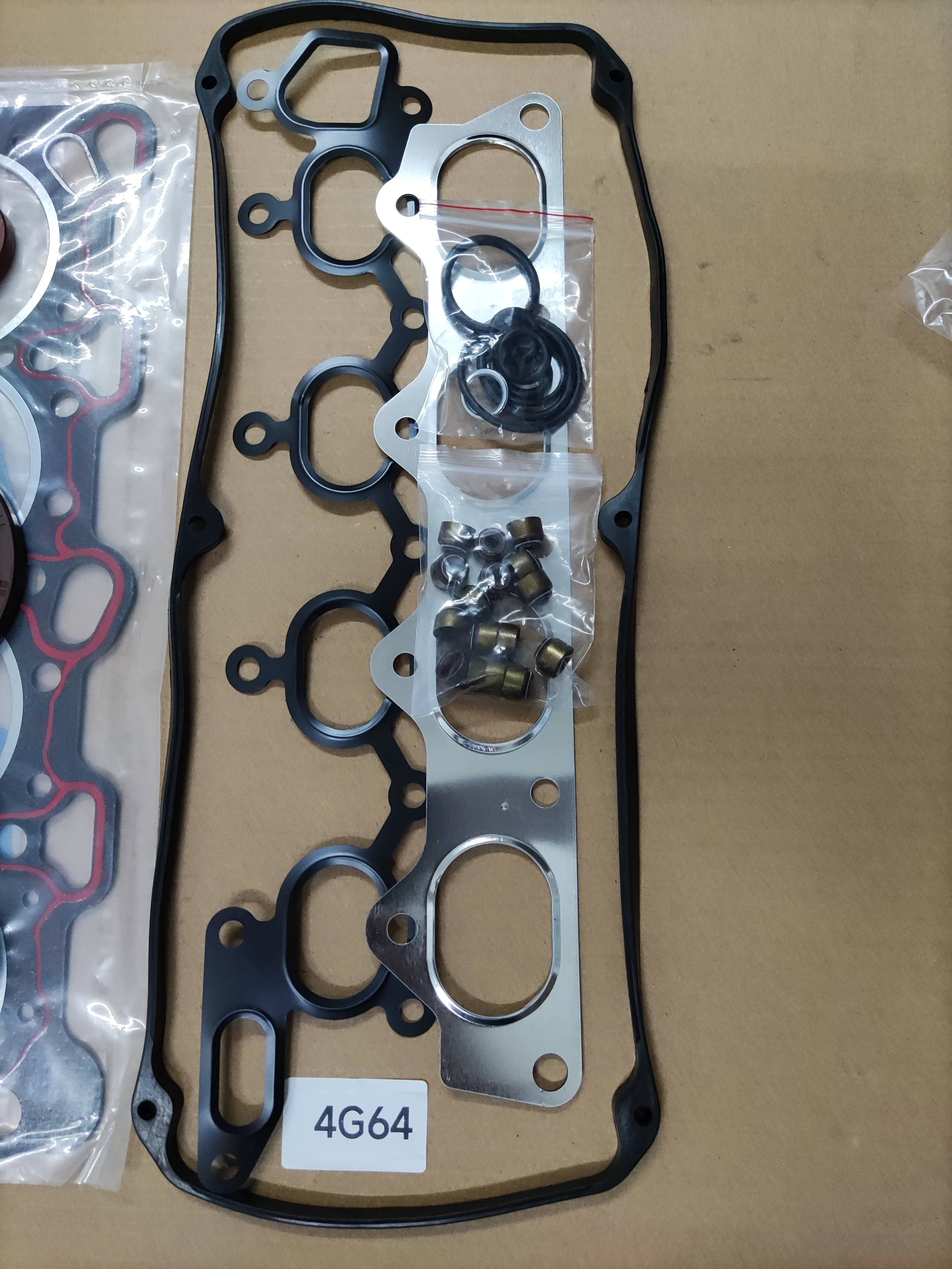 Delika Space Gear Drive 4G64S4M 4G69engine big repair package MD973157