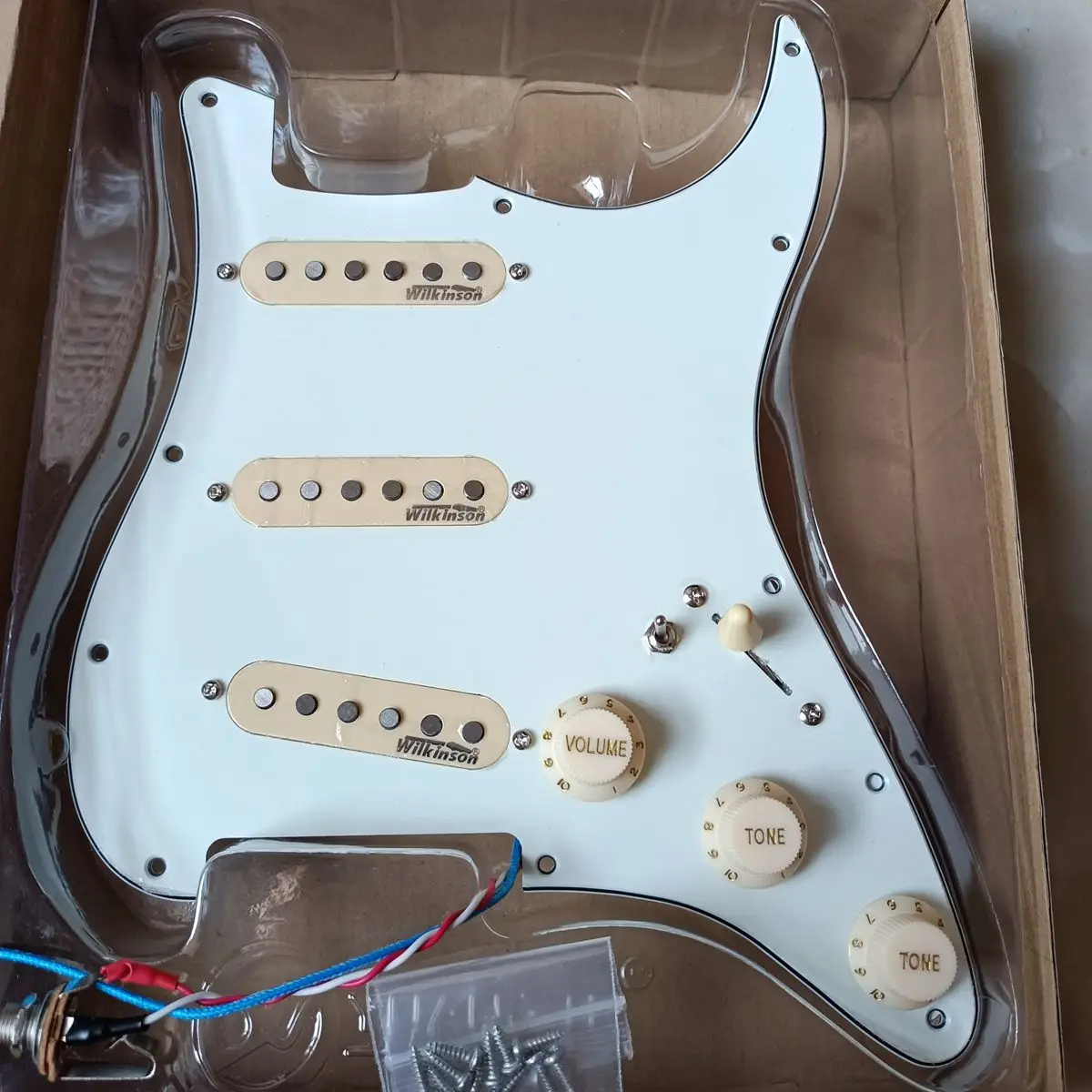 Sss Upgrade Loaded Guitar Pickguard Set Coil Split Switch Yellow Wilkinson Single Coil Pickup 7 Way Switch Accessori Per Chitarra