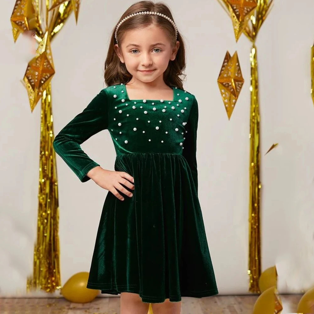 

Square Collar Flower Girl Dresses Green Velvet with Pearls A-Line Knee Length Baby Birthday Party Festival Zipper Gowns