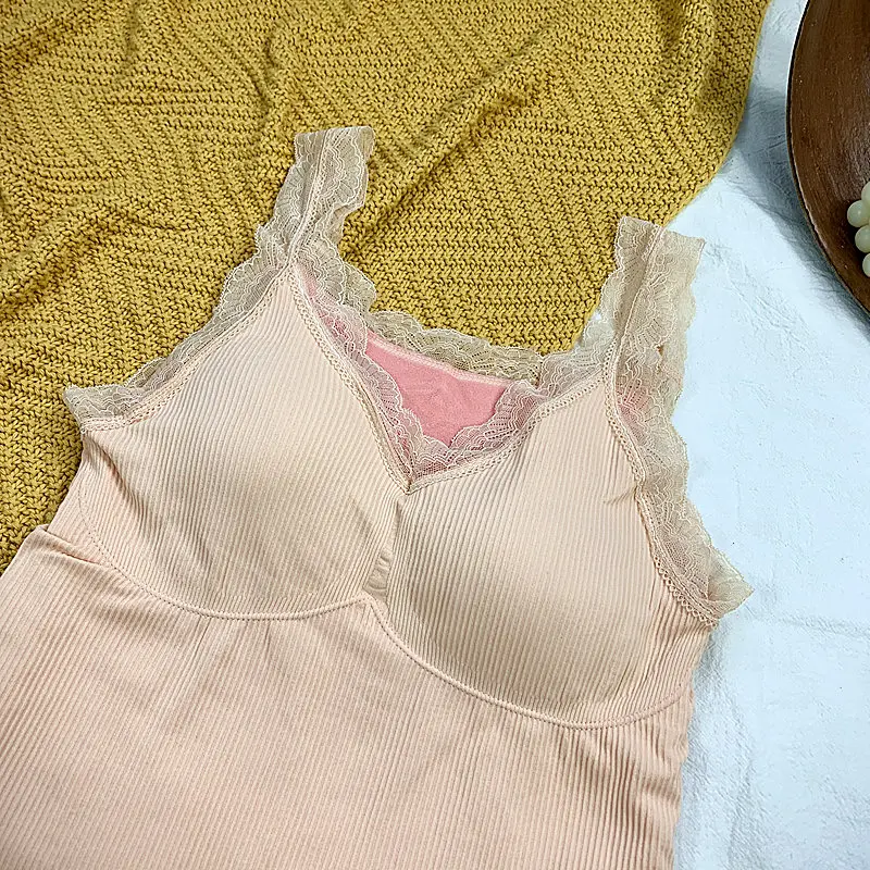 가을과 겨울 새로운 슬림 핏 섹시한 레이스 양털 안감 따뜻한 슬링 바닥 셔츠 한국 스타일 최고 민소매 조끼 여성