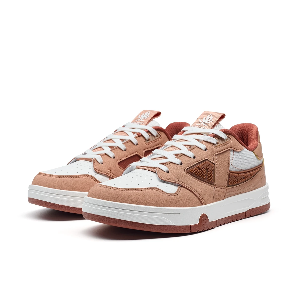 Xtep STEP-1 Skateboarding Shoes For Women Autumn Street Style Skate Shoes Durability Comfortable Sneakers 976318310040
