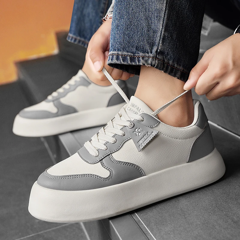 2025 New Men's Casual Shoes Fashion Soft Man Sports Shoe Students Lace-up Light Sneakers for Men Versatile Shoes 4