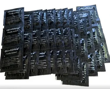 50/40 Full Oil Condom Delay Sex Dotted Stimulate Extra Lubricated Intimate Safer Contraception 54mm Condom Erotic Toy for Adult 6