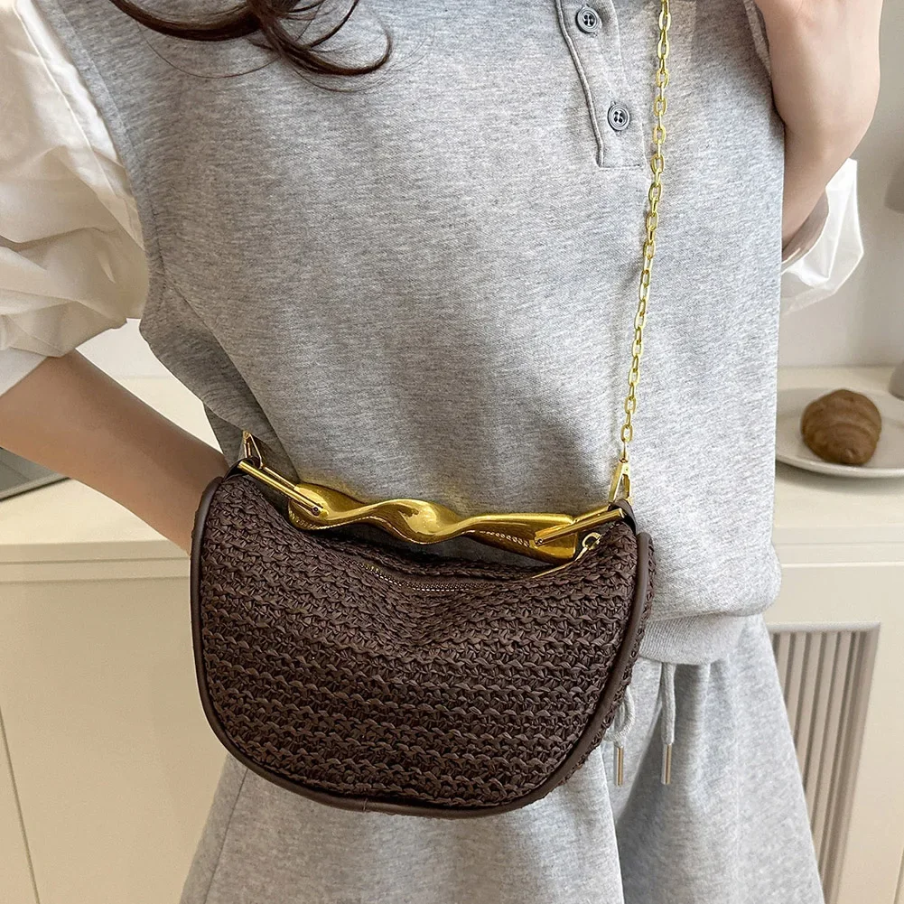 Women Elegant Knitting Sling Bag Zipper Closure Straw Crossbody Bag Summer Beach Shoulder Bag Seaside Straw Handbag