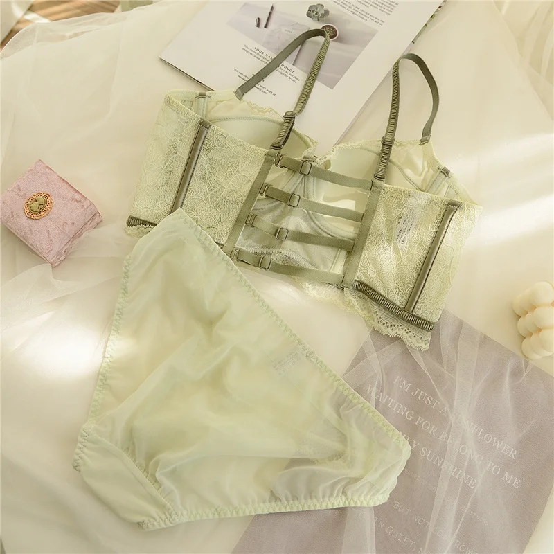 Lace straps beautiful back thin comfortable underwear set no steel ring women push up lingerie with panty suit