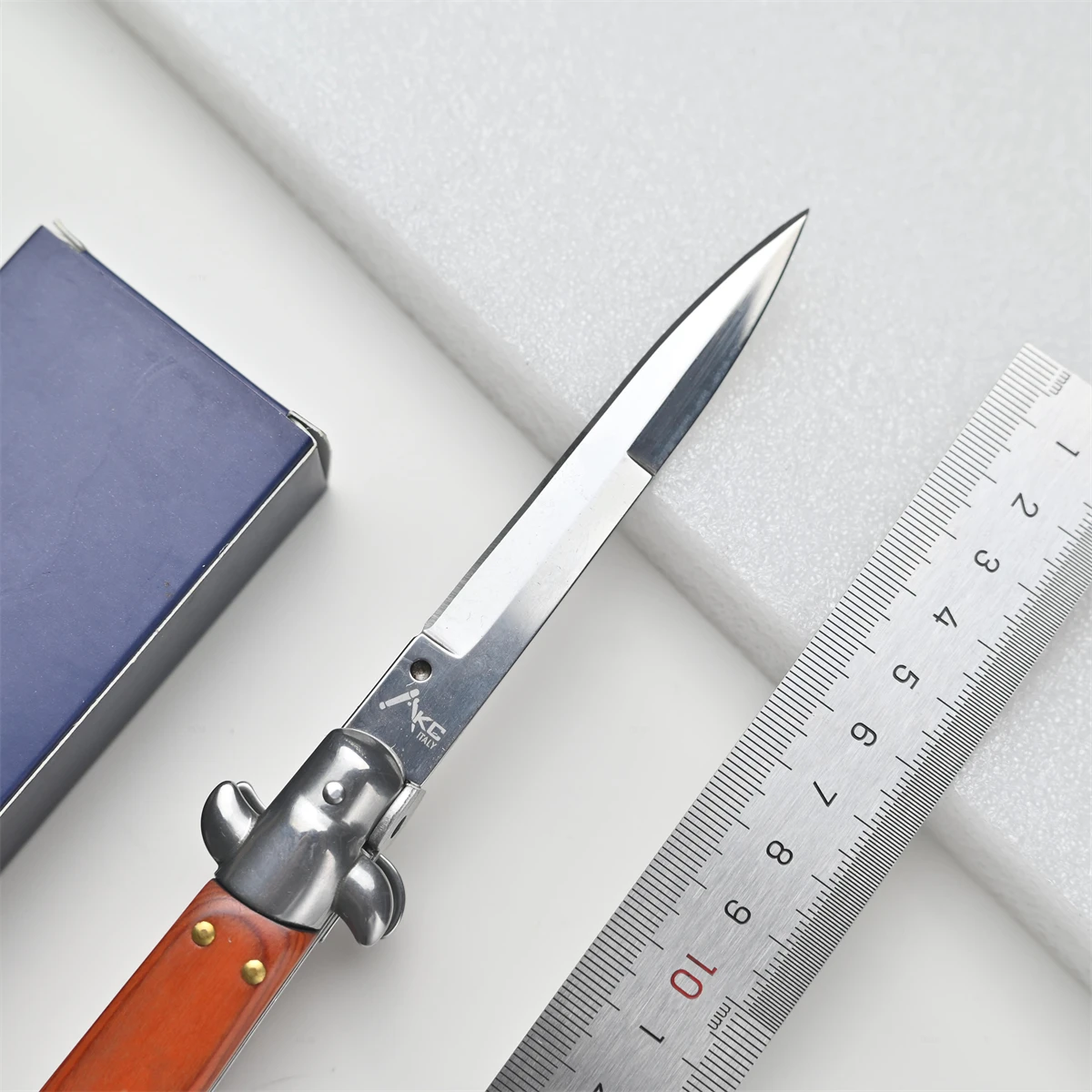 Classic AKC Folding Knife Wooden Handle 440C Blade Quick Open Military Survival Tactics Outdoor Hunting Protective Knife 3