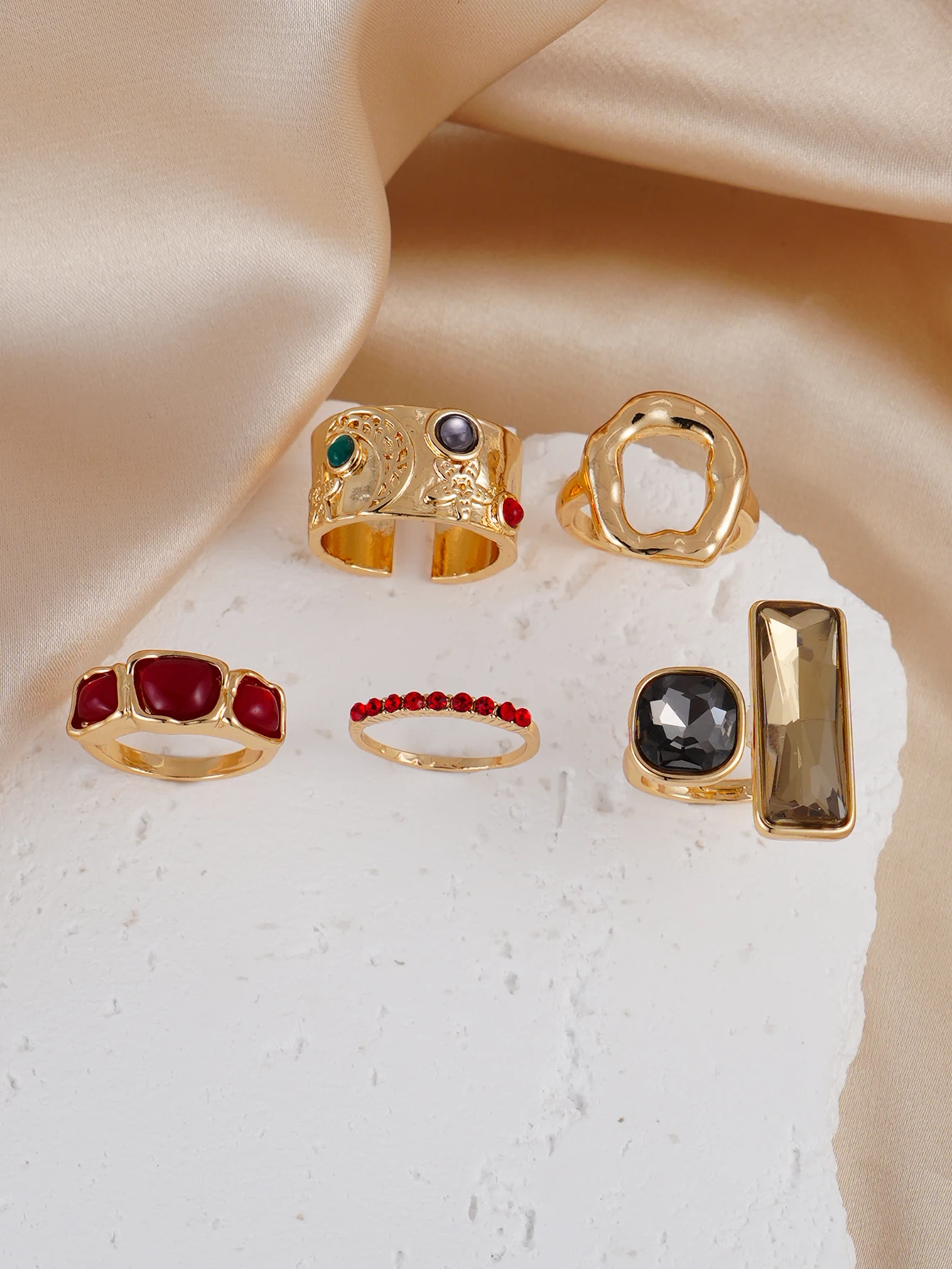 5PCS Two-Tone Gemstone Ring Set for Women Crystal Accent Geometric Textured Design Bold Statement Trendy Retro Festival Jewelry - 6