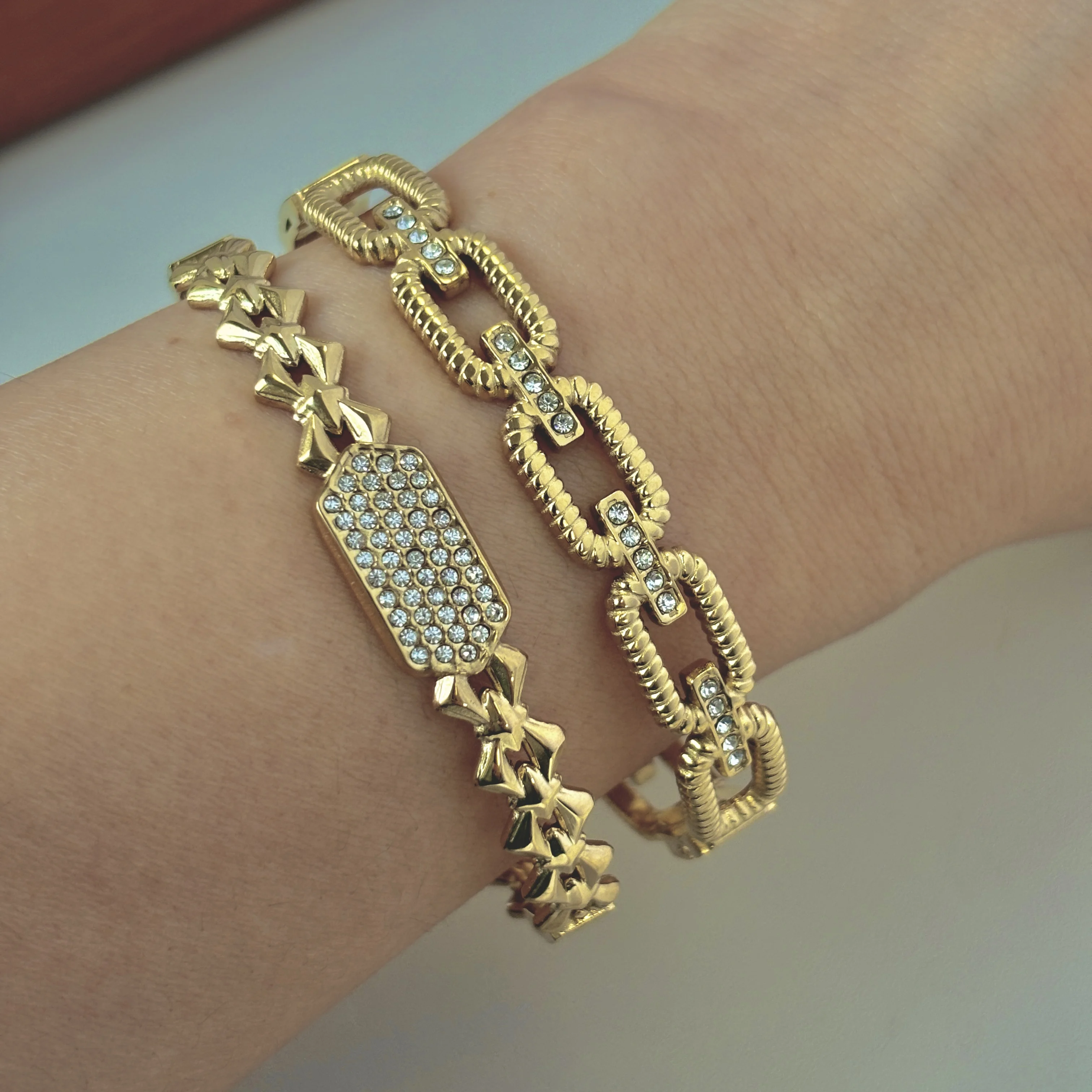 Exquisite Rhinestone Geometric Stainless Steel Bangle Bracelets for Women Gold Plated Charm Bracel 5