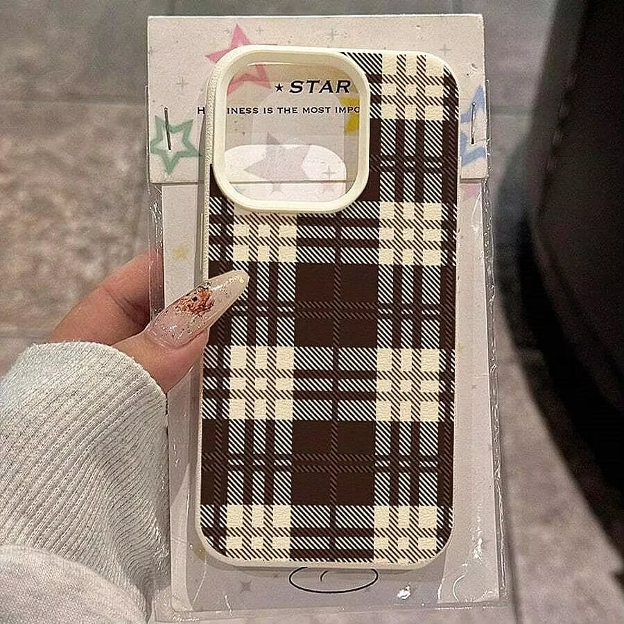 Artistic Retro-Style Exotic Cultural Art Phone Case - Soft TPU Cover