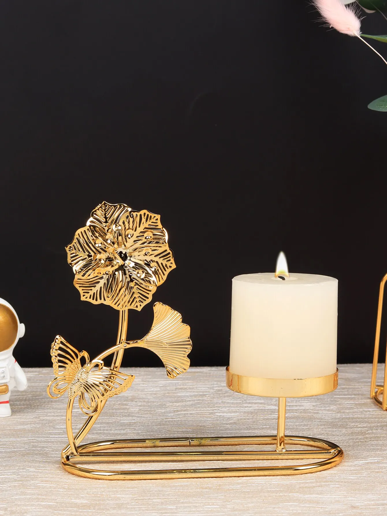 Nordic Gold Ginkgo Leaf Romantic Candle Dinner Table Decoration Candlestick Decorations Home Decoration Electroplating 1pc candle holders