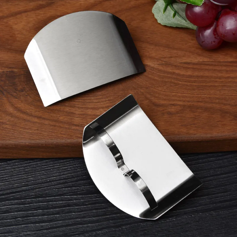Finger guard Kitchen Tool Accessories Stainless Steel Finger Guard Safety Vegetable Cutter Hand Guard Tool Kitchen Cut Finger Protector