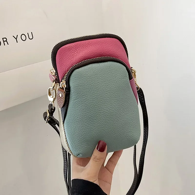 

Contrast leather casual small bag, fashionable and versatile, lightweight crossbody mobile phone bag bag for women