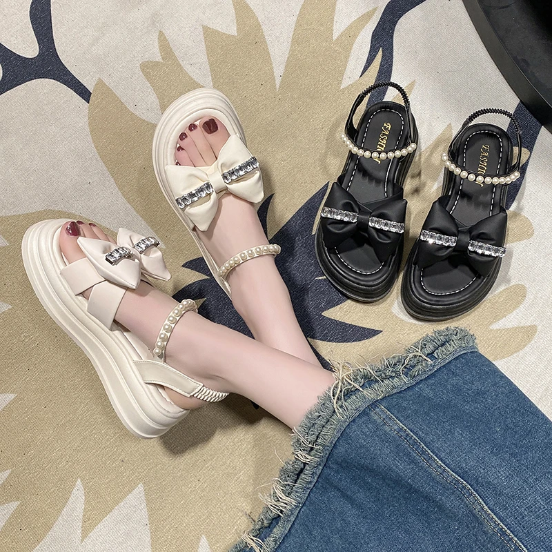 Hot Selling Sandals for Women in Summer Thick Soled Fairy Style Pearl Beach Shoessoft Soled Fashion Roman Shoes Platform Sandals
