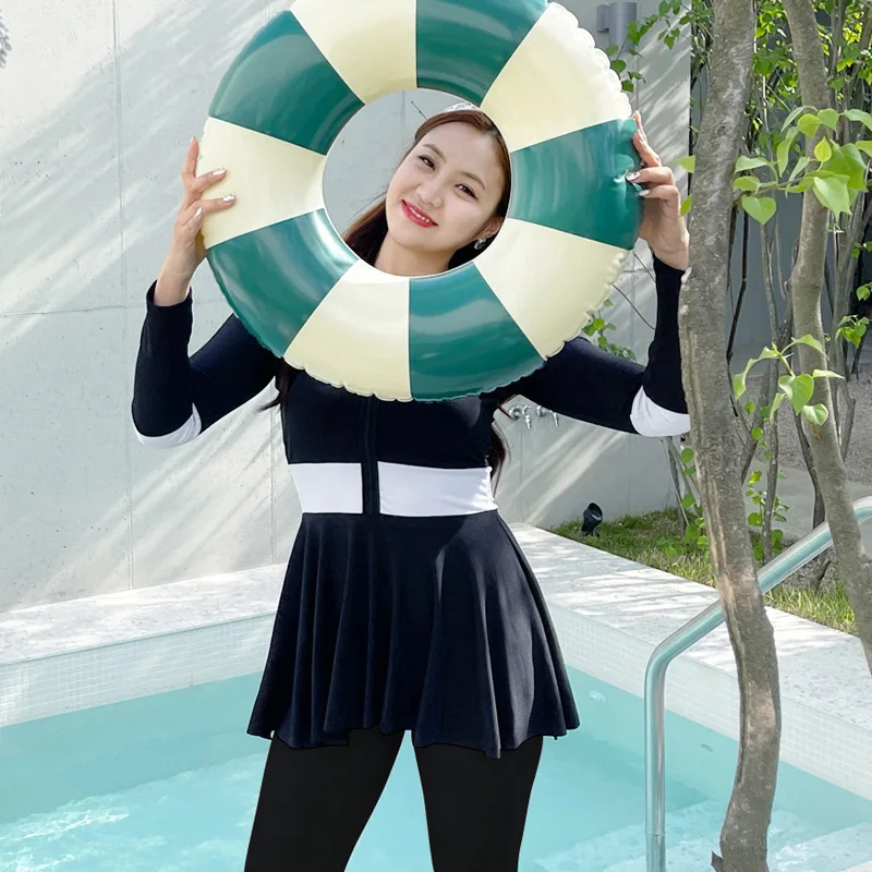 Korean women plus size rashguard diving suit split conservative long sleeved swimwear 4Pcs holiday swimming suit