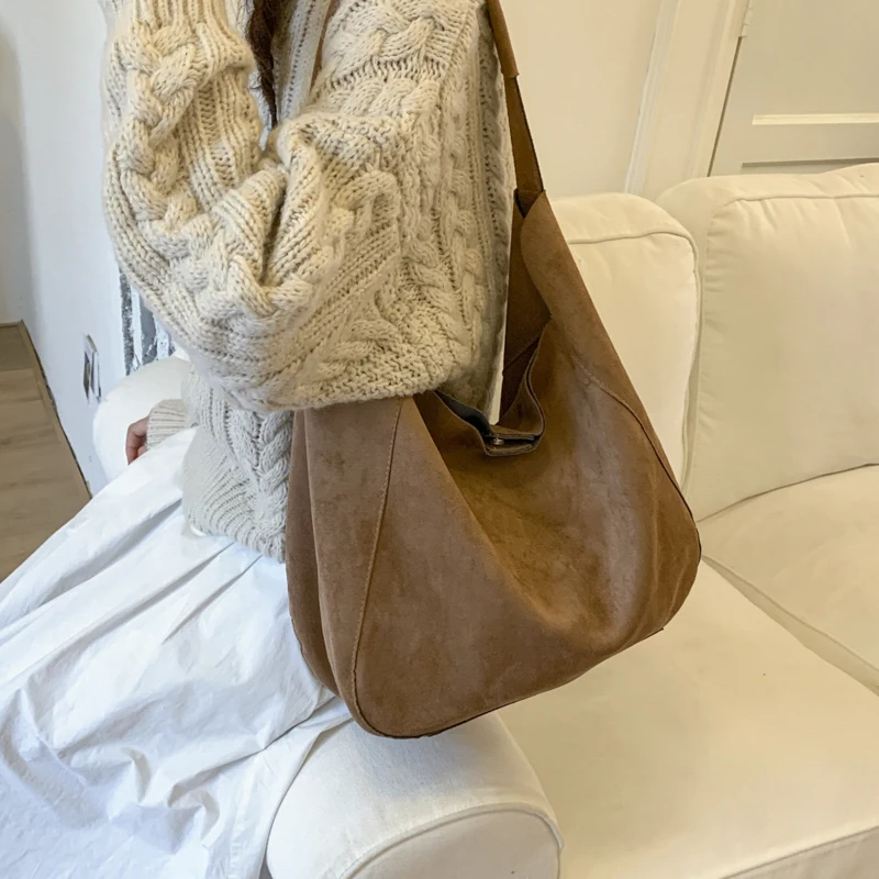 Retro Faux Suede Tote Bag Solid Color Outdoor Travel Bag Vintage Casual Commuter Bag for Girls Woman Birthday Gifts