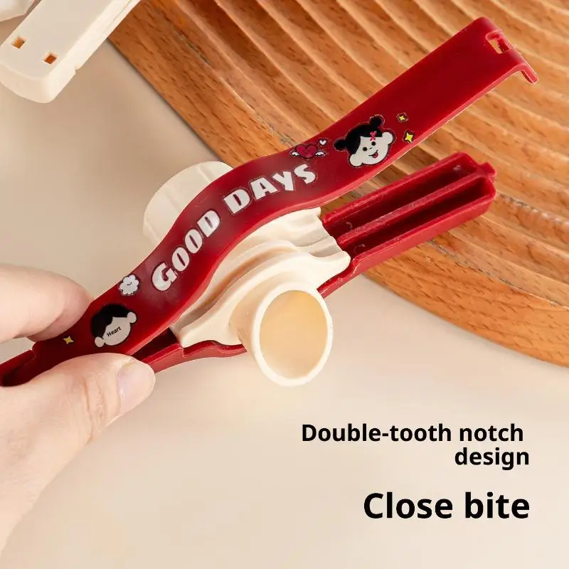 1/2PCS Kitchen Storage Food Snack Sealing Bag Clips Screw Cap Seasoning Bag Milk Powder Bag Preservation Clip Home Accessories