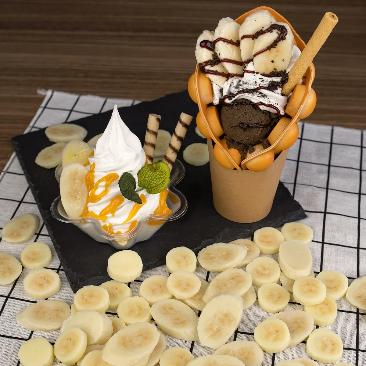 PVC Artificial Waffle DIY Toys Banana Slice Imitation UV Print Long Round Fake Plastic Accessories for Cake Ice Cream Decoration