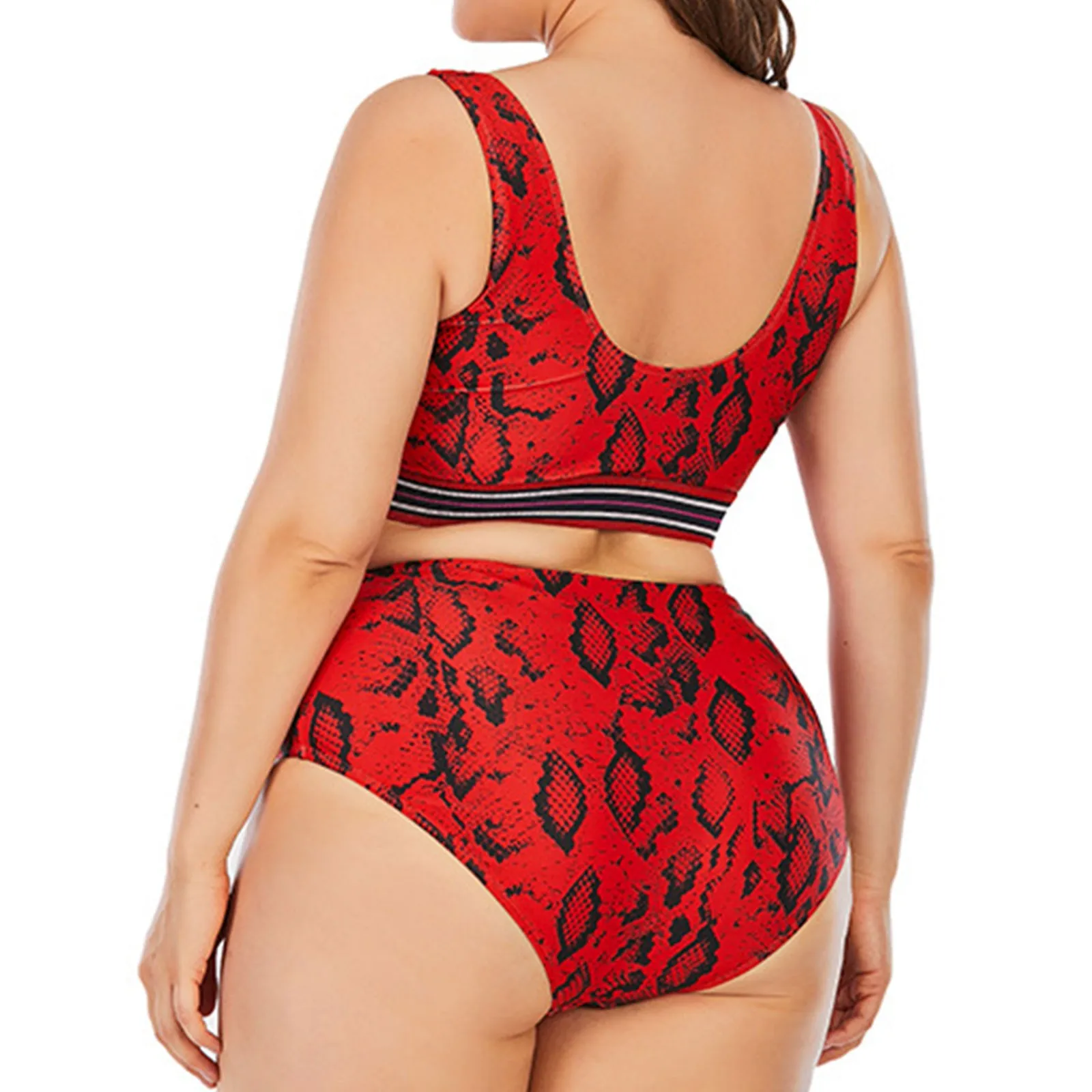 Рисунок 4 - Женский комплект бикини с высокой