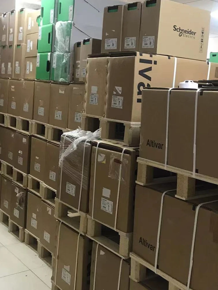 

Модуль PLC TM100C16RN TM100C24RN TM100C32RN TM100C40RN