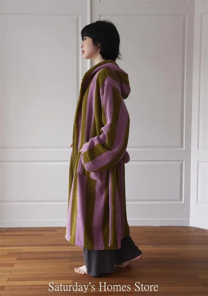 Description Picture 6 of itemStriped Color ,atching Hooded Bathrobe, Pure Cotton Combed Cotton Jump Color Couple Towel, Absorbent Bathrobe