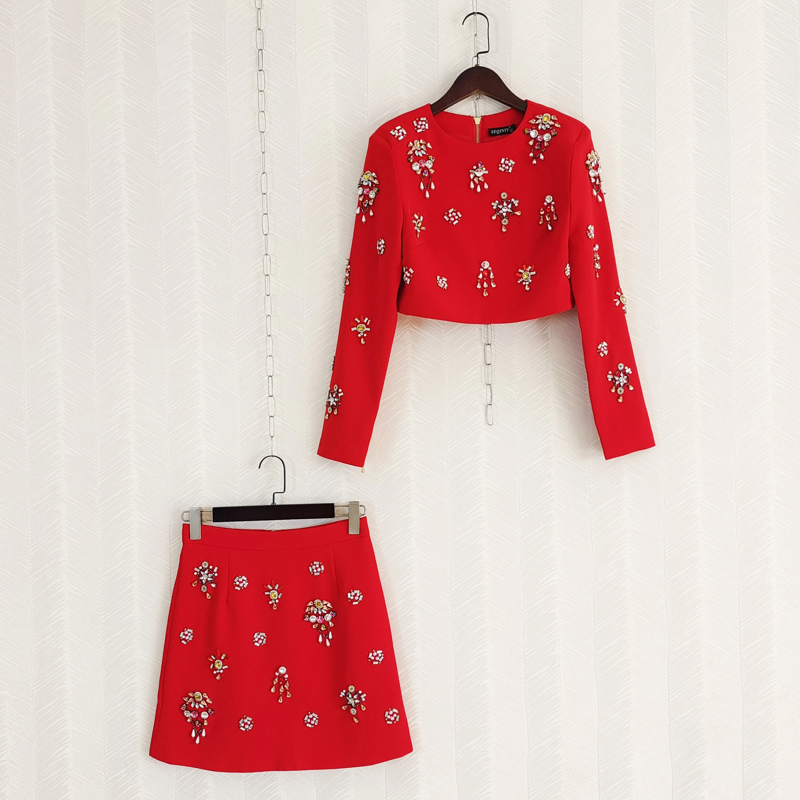 

Fashionable age-reducing 2-piece spring 2024 women's luxury nail drill jacket high waist skirt Suit