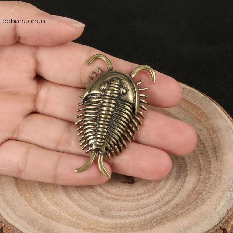 Brass Ancient insect Cambrian trilobite Small Statue Office Desktop Ornaments Tea Pets Crafts Animal Figurines Miniatures Toy