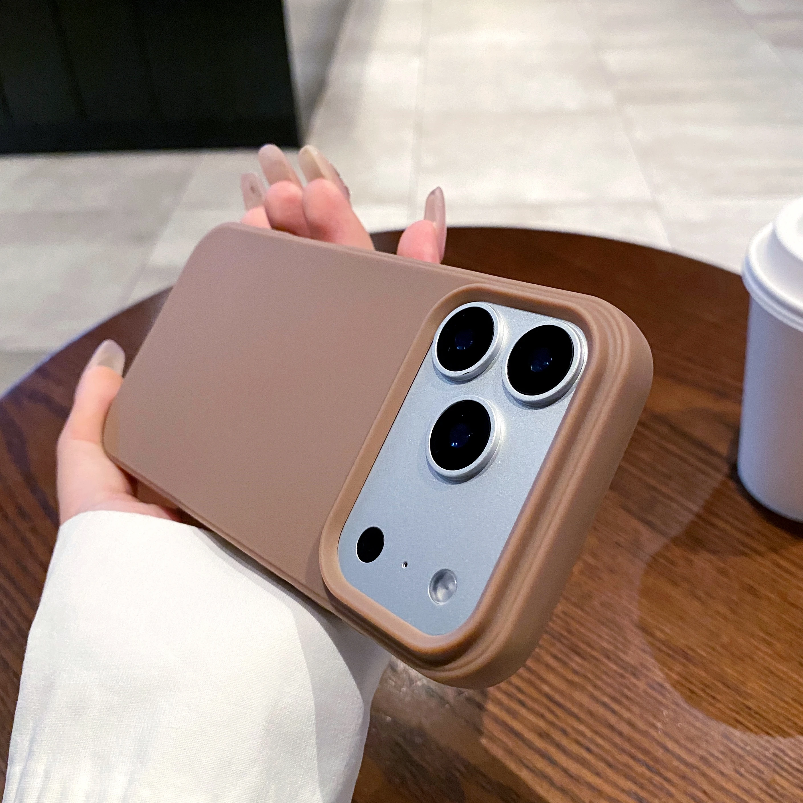 ตัวเลือกสินค้า เคสกันกระแทกสีสดใสสำหรับ iPhone 17 Pro Max