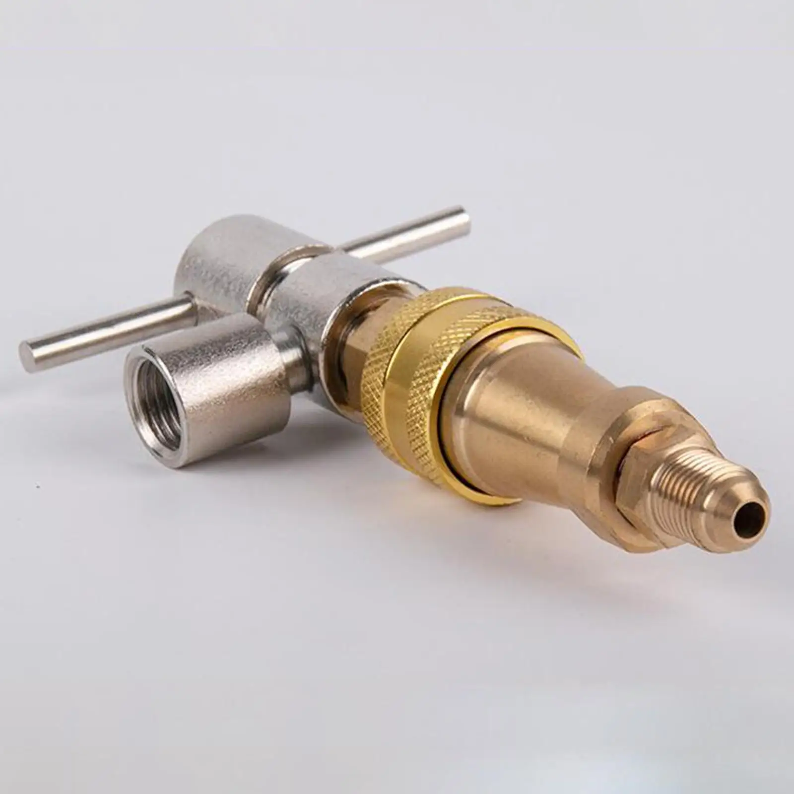 

Pressure Washer Brass Quick Connector 1/4 inch Practical Washer Quick Connect Plug for Home Refrigeration Air Conditioning