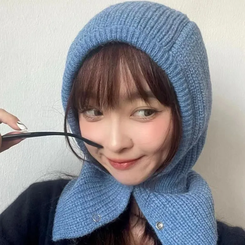 Giovane Donna In Cappello Di Pelliccia Bella Ragazza Bionda Bellezza Di Modo Di Inverno Autunno Capelli Hy Di Healt 44178456
