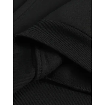 بلوفر رجالي بقلنسوة مطبوع عليه جمجمة من البوليستر الأسود بأكمام طويلة 