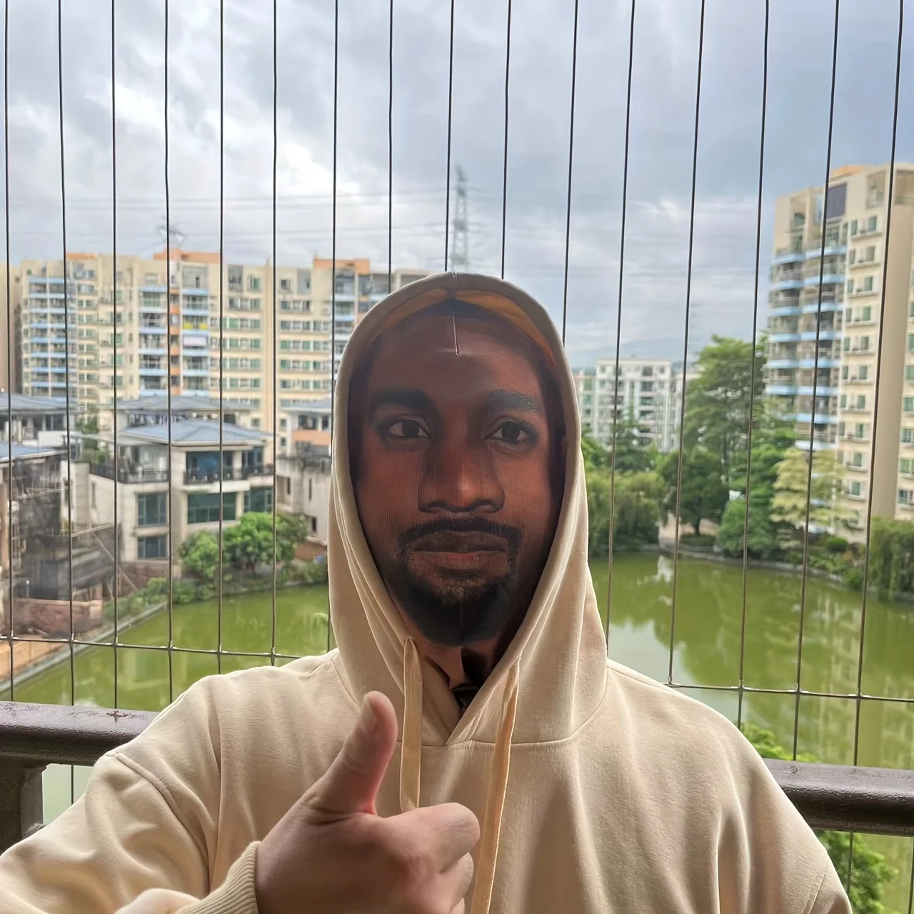 3D Printed Seamless Kanye Face Mask Celebrity Face Funny Dust Head Cover Sunscreen Riding Scarf Cosplay Headwear Hip Hop Hood