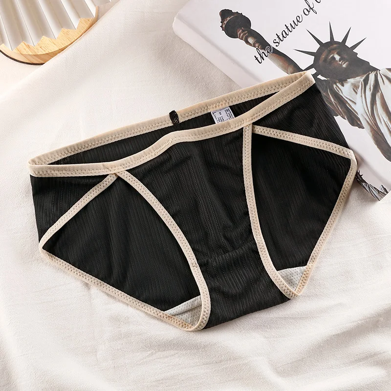 

BANNIROU 1Pcs Low-Rise Intimates Briefs For Women Panties Breathable Underwear Female Lingerie Woman Ice Silk Solid Panties