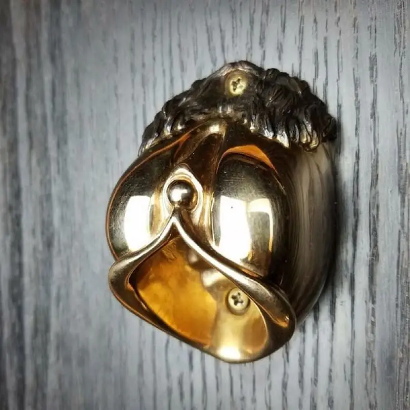 Wall mounted cast bronze sculpture bottle opener for wine beer soda glass cap