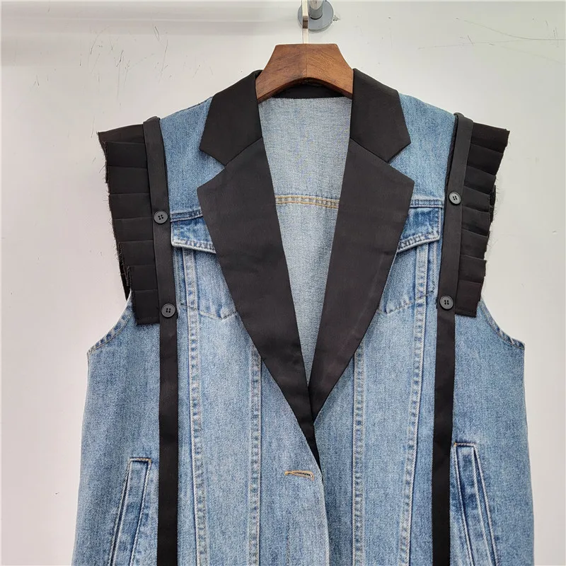 2024 Spring Summer New European Style Suit Collar Patchwork Denim Vest Jacket Women Pleated Ruffled Cuffs Loose Fitting LX002