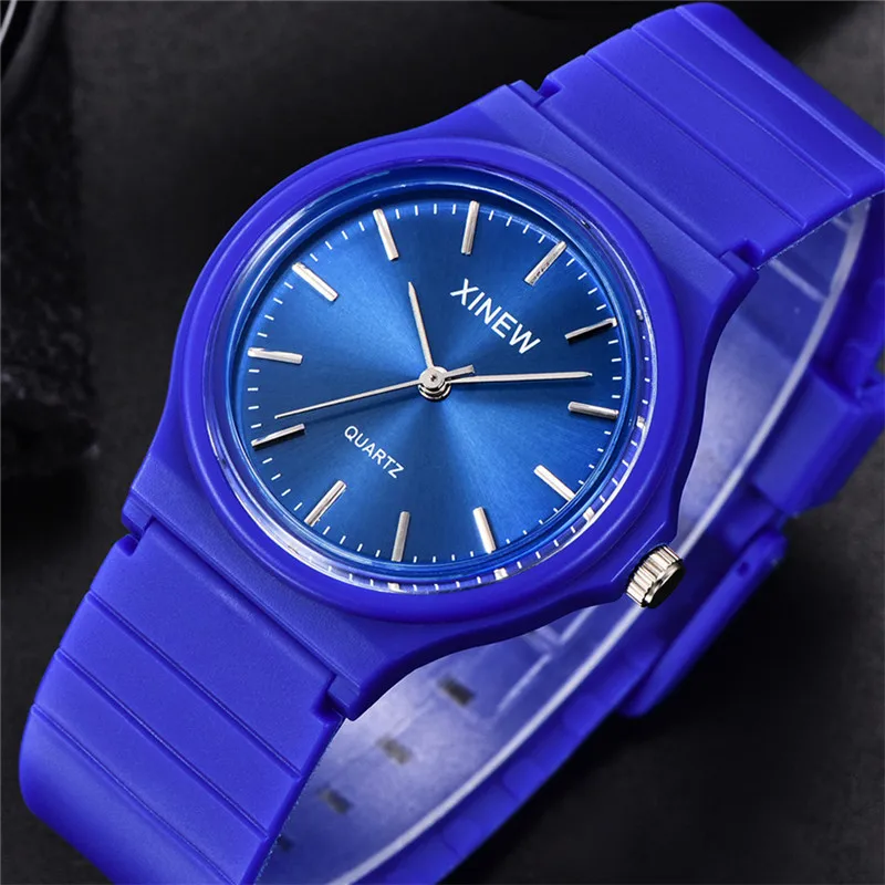 1pc / lot Men Genuine XINEW Brand Watches Students Fashion Simple Rubber Band Sports Cheap Vintage Quartz Watch Montre Homme