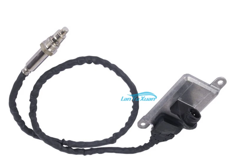 

2296799 5WK96612F 22596799 1908536 5wk96693C 24V Nitrogen Oxygen Sensor nox Lambda for SCANIA
