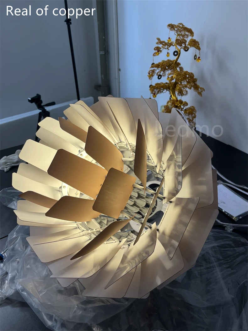 Description Picture 5 of itemHigh Quality Artichoke Pendant Light Chandelier Ceiling Hanging Suspension Lamp Close to Original