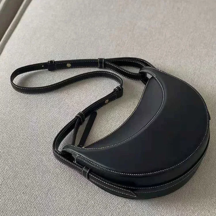 Рисунок 2 - Сумка из натуральной кожи на молнии