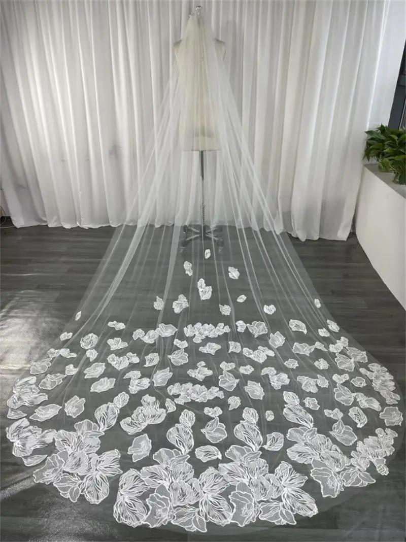 

Real Photo Wedding Veils for Bride 3 Meters One Layer Lace Applique Bridal Veil with Comb Headpieces
