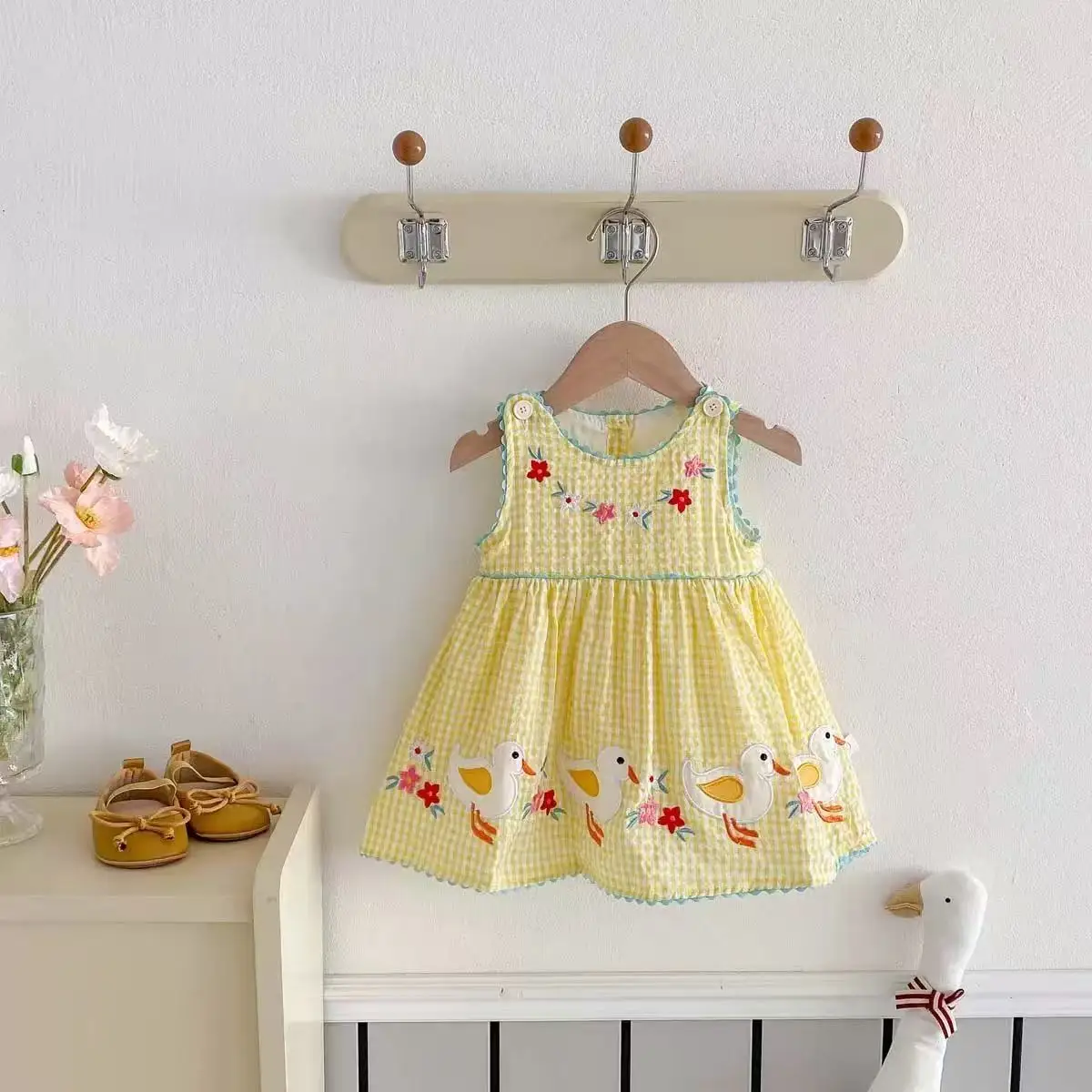 2026 Summer Baby Girl Sleeveless Dress Cute Bunny Duck Embroidery Gingham Princess Dress 0-4Y Girls Soft Casual Party Dress 4